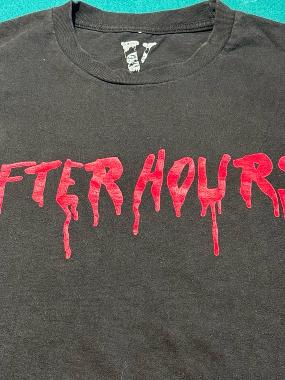 “ Afterhours “ The Weekend Album T-Shirt XL , $23
